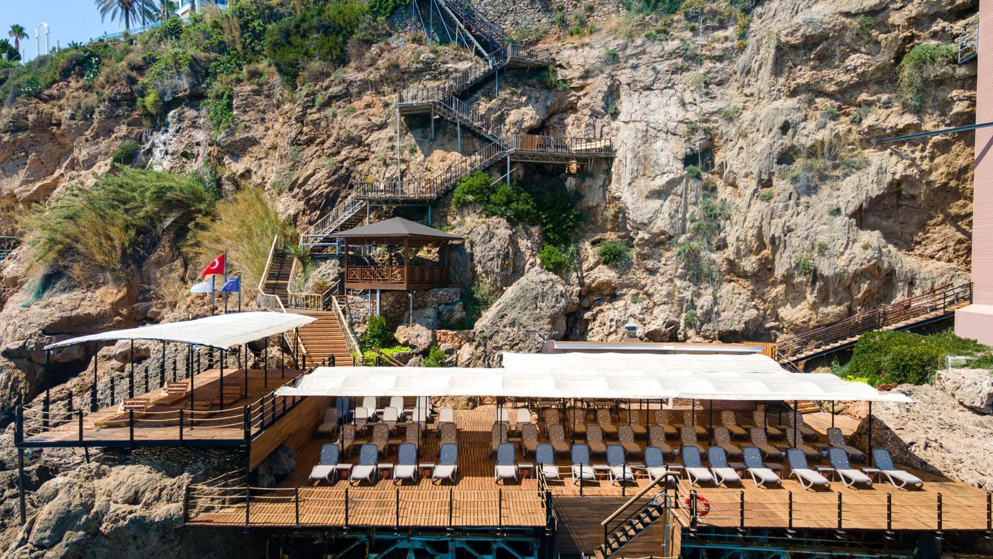Delta Hotels By Marriott Antalya Lara - Adult Only ภายนอก รูปภาพ