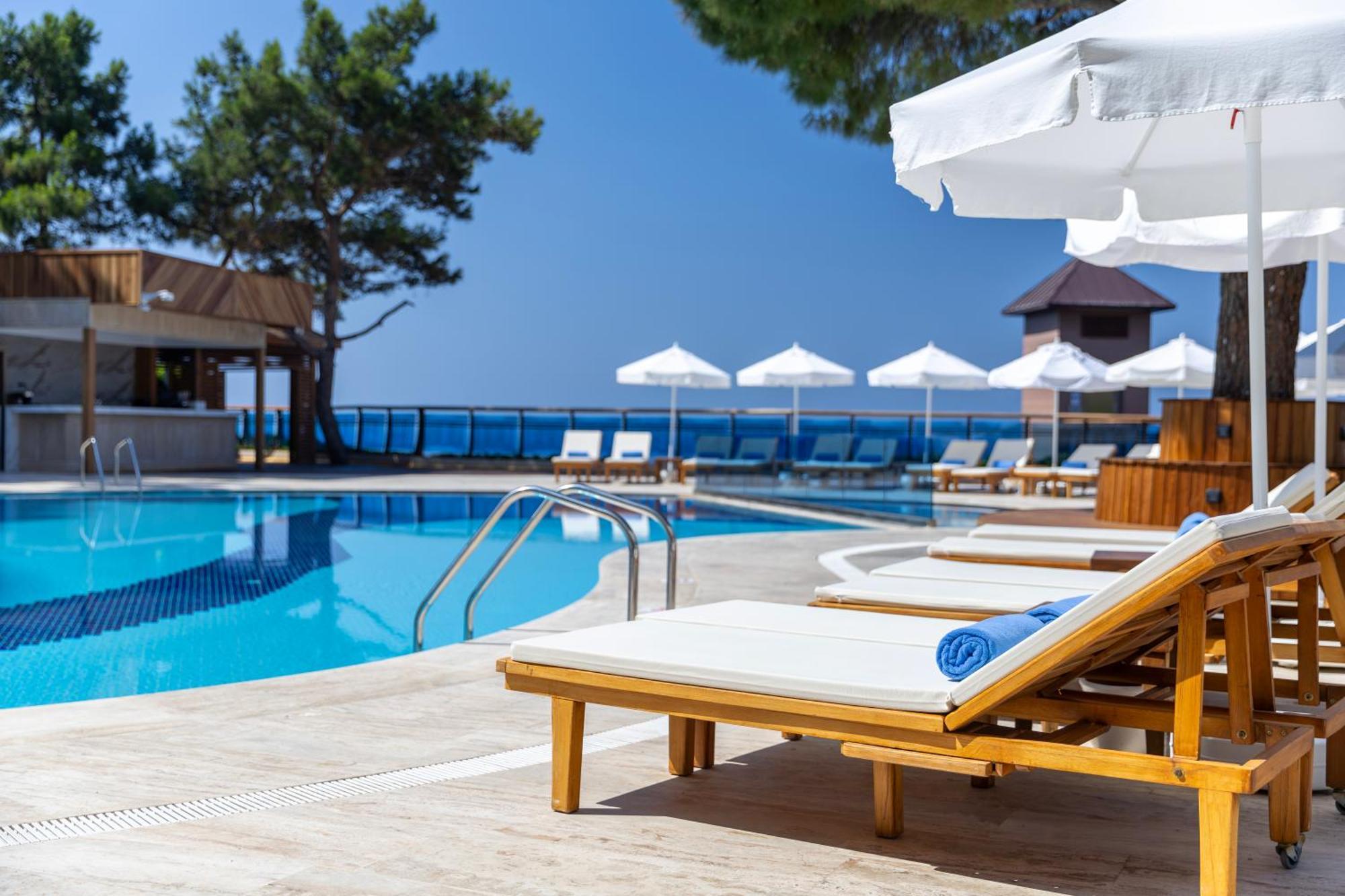 Delta Hotels By Marriott Antalya Lara - Adult Only ภายนอก รูปภาพ