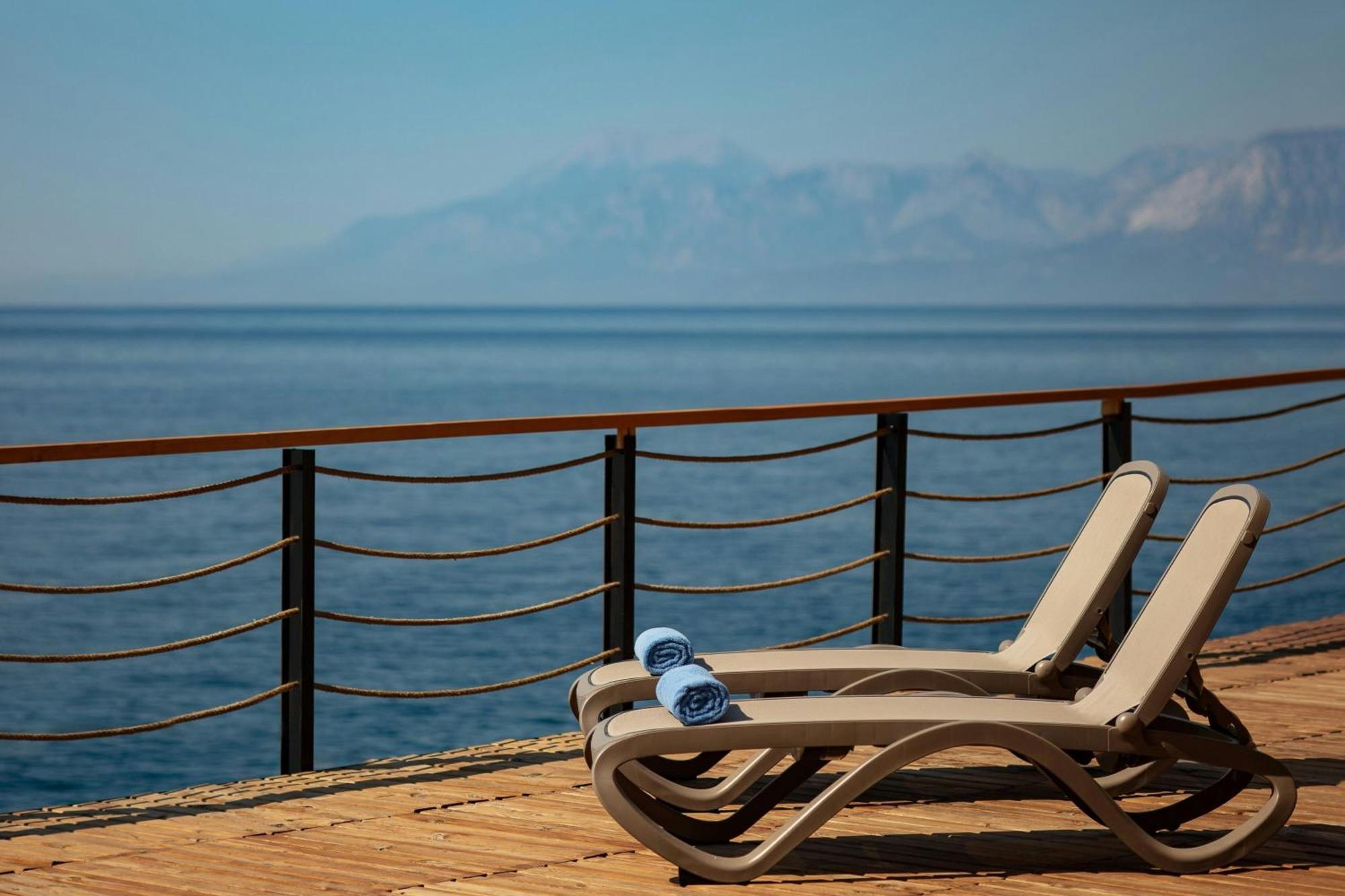Delta Hotels By Marriott Antalya Lara - Adult Only ภายนอก รูปภาพ