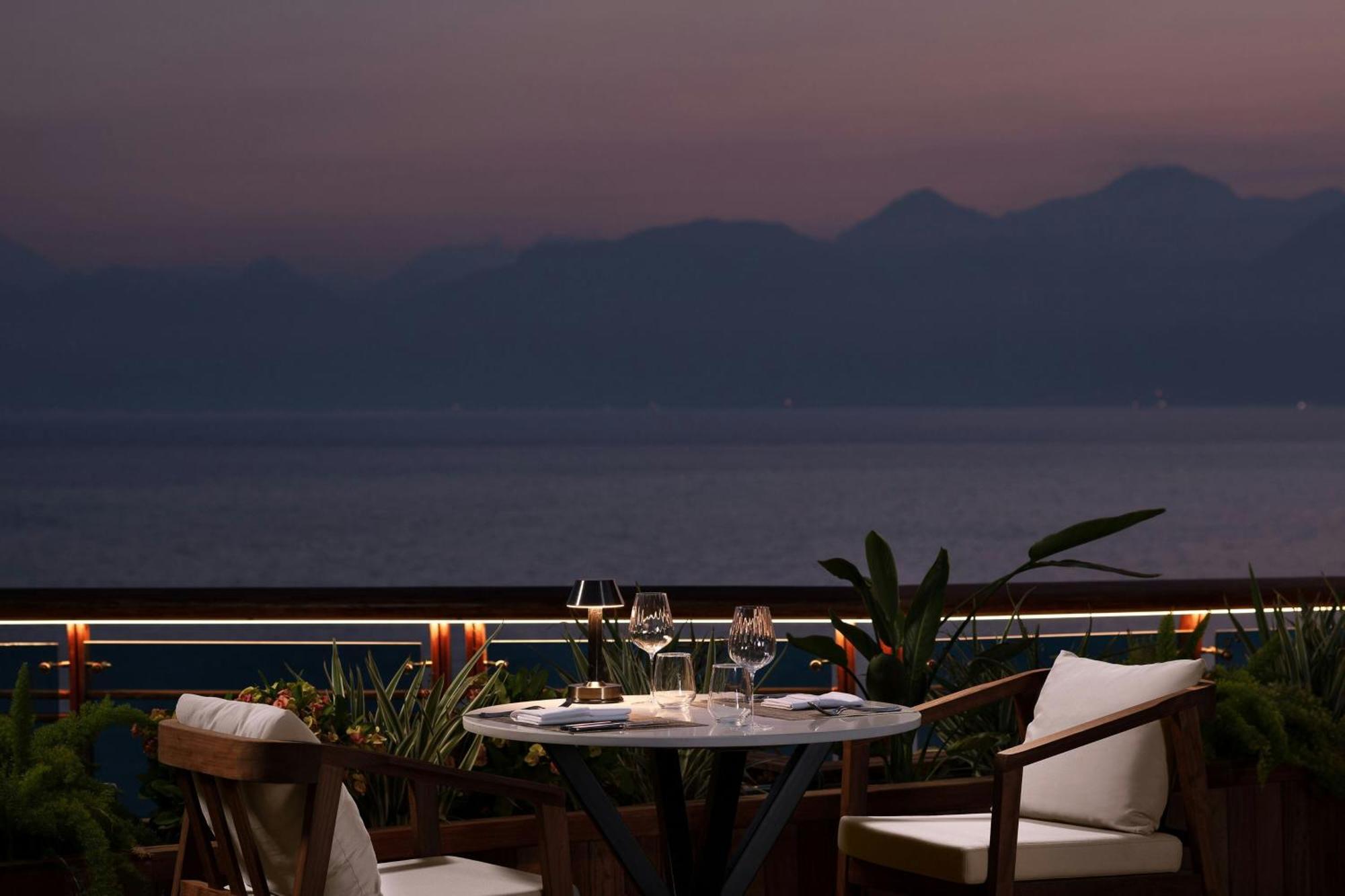 Delta Hotels By Marriott Antalya Lara - Adult Only ภายนอก รูปภาพ